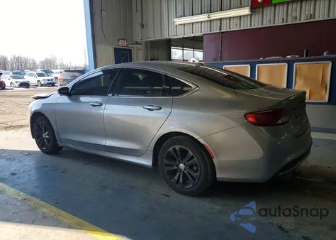 2015 Chrysler 200 Limited из США, поврежденный, VIN 1C3CCCAB7FN702158